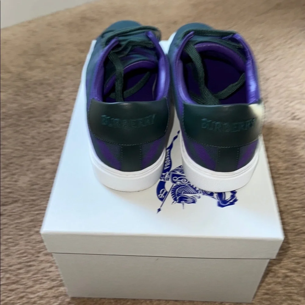 EUC Burberry Women’s 8.5 Stylish Green and Purple Sneakers Check - Picture 4 of 10